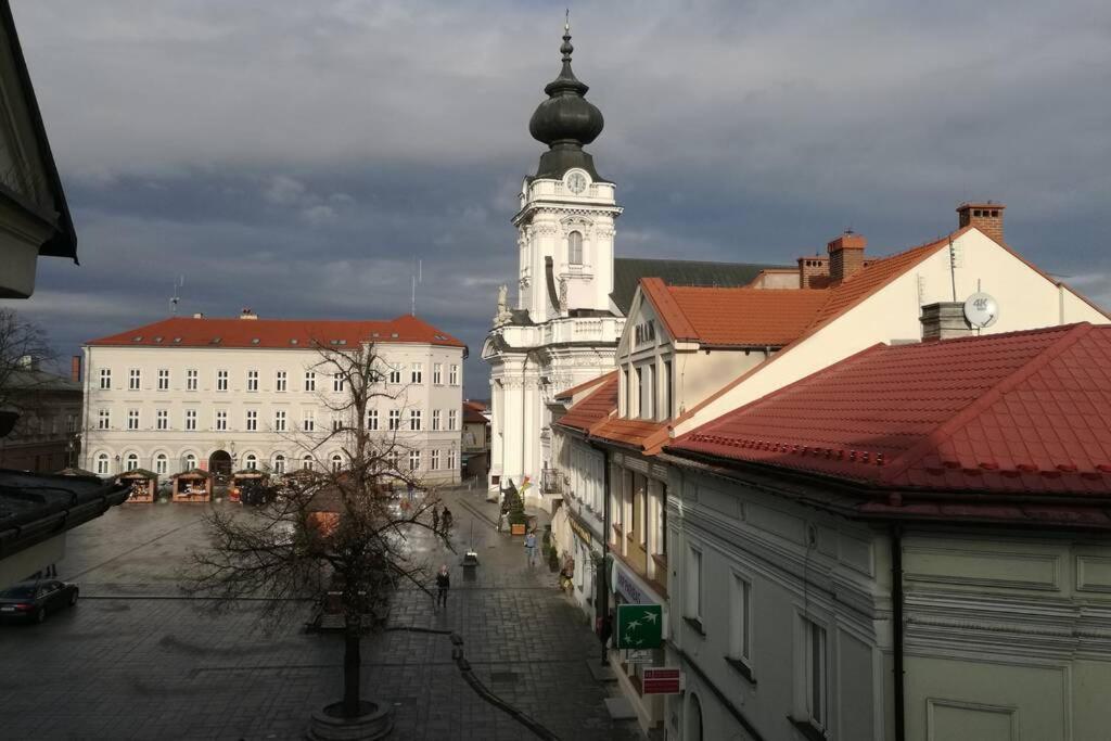 Apartament Barbara - Przy Rynku วาโดวิเซ ภายนอก รูปภาพ